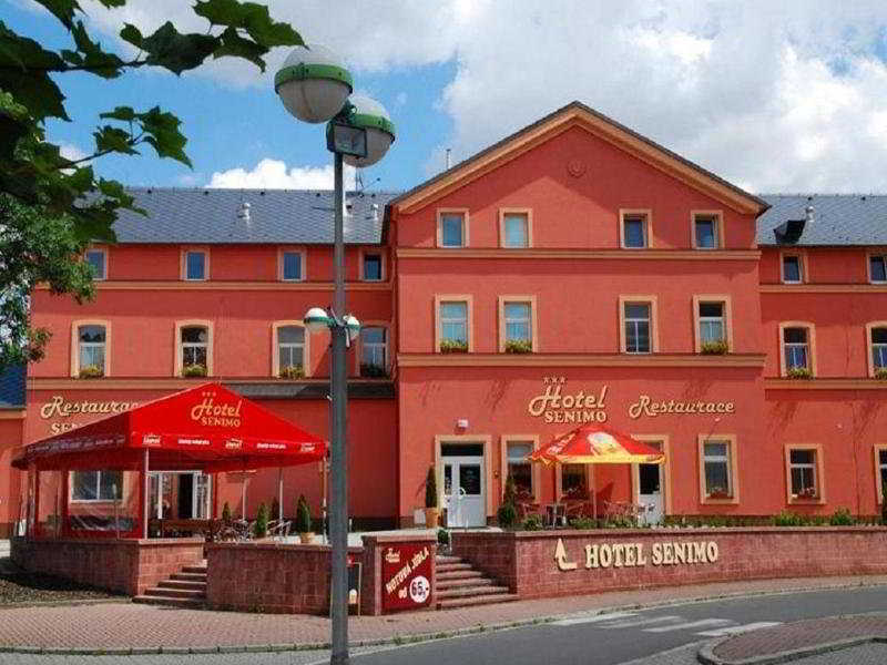Hotel Senimo Olomouc Dış mekan fotoğraf